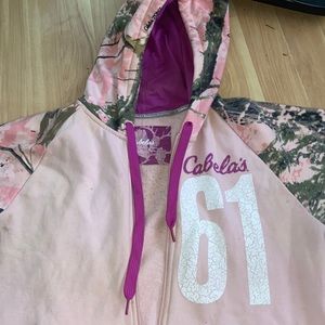 New Cabela’s zip up sweater